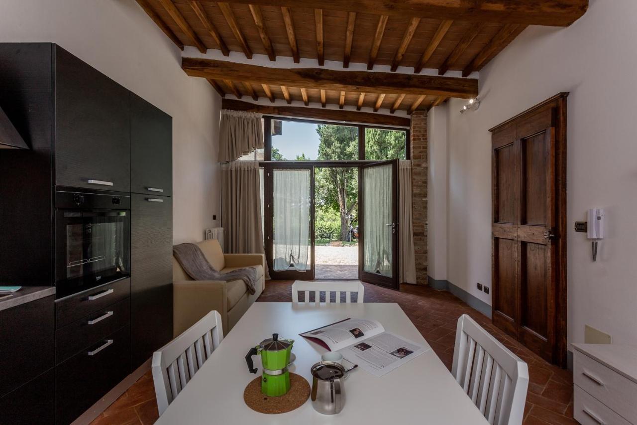 Il Borgo Di Terrensano Aparthotel Siena Luaran gambar